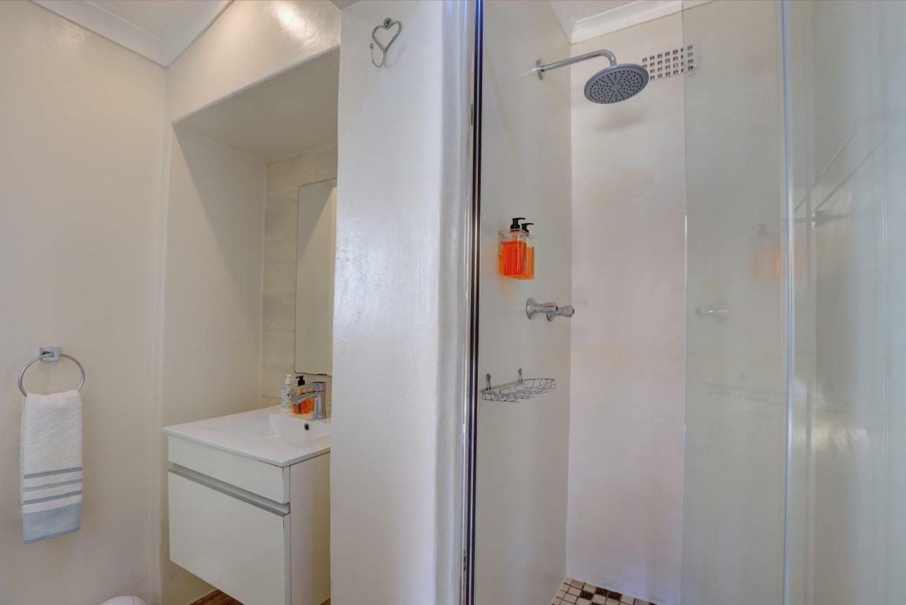 No.8 On Wright Street Apartment George Bagian luar foto